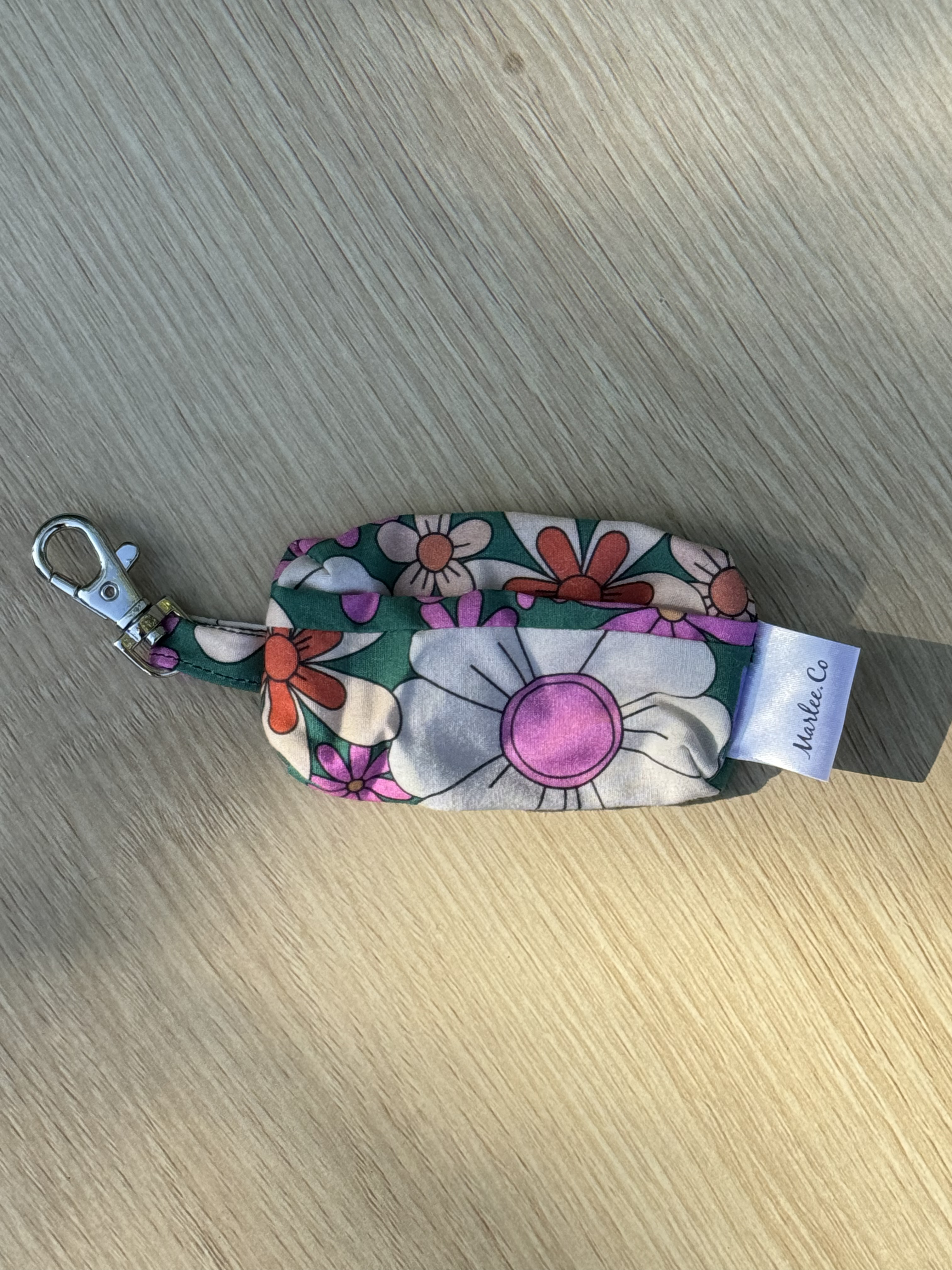 'Lizzy' Poop Bag Holder