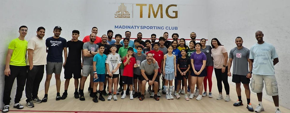 Group photo with players from all around the world 