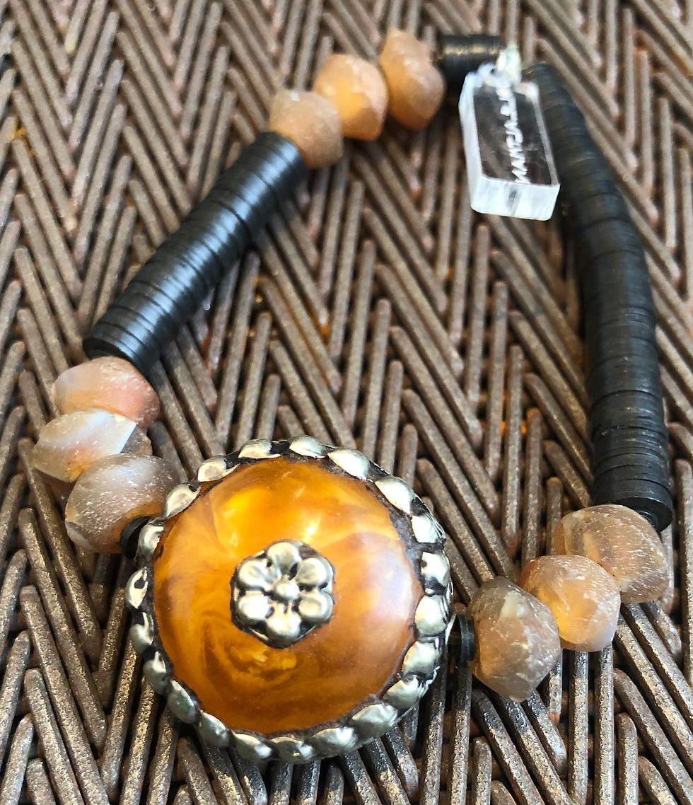 RESIN, AGATE, SILVER, VULCANITE
