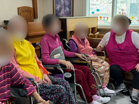 우리가 선택한 돌봄의 언어 : ‘우리’와 ‘생명’, 그리고 요양원이 지키고 싶은 가치