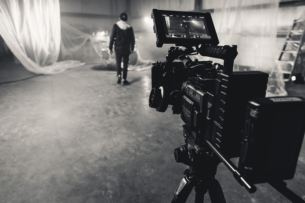 red scarlet weapon cinema camera