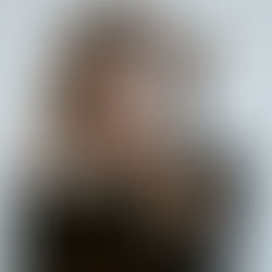 Durch Dunkelheit zum Licht. Elisabeth Kufferath zu Gast in Pinneberg.