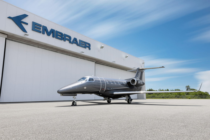 Embraer Delivers First Phenom 300E as Part of Duet Collaboration with Porsche