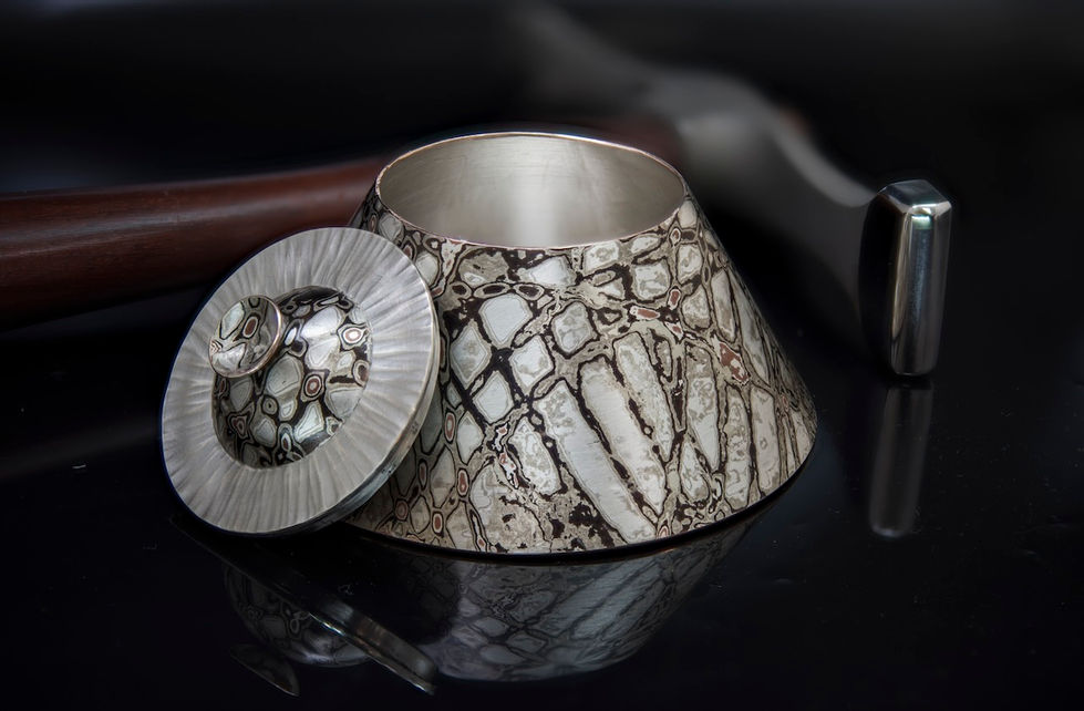 Mokume Gane, traditionelle Schmiedkunst, japanisches Kunsthandwerk, Sterling, Shibuichi, Shakudo