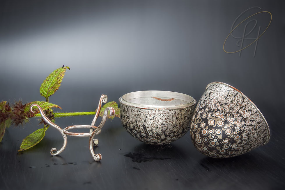 Mokumegane, Sterling, Silber, Shibuichi, Kupfer, Shakudo, Ei, Mokumé-Ei, handgeschmiedet, Becher, Dose, Silberschmiedearbeit, Kunsthandwerk, Schmiedekunst