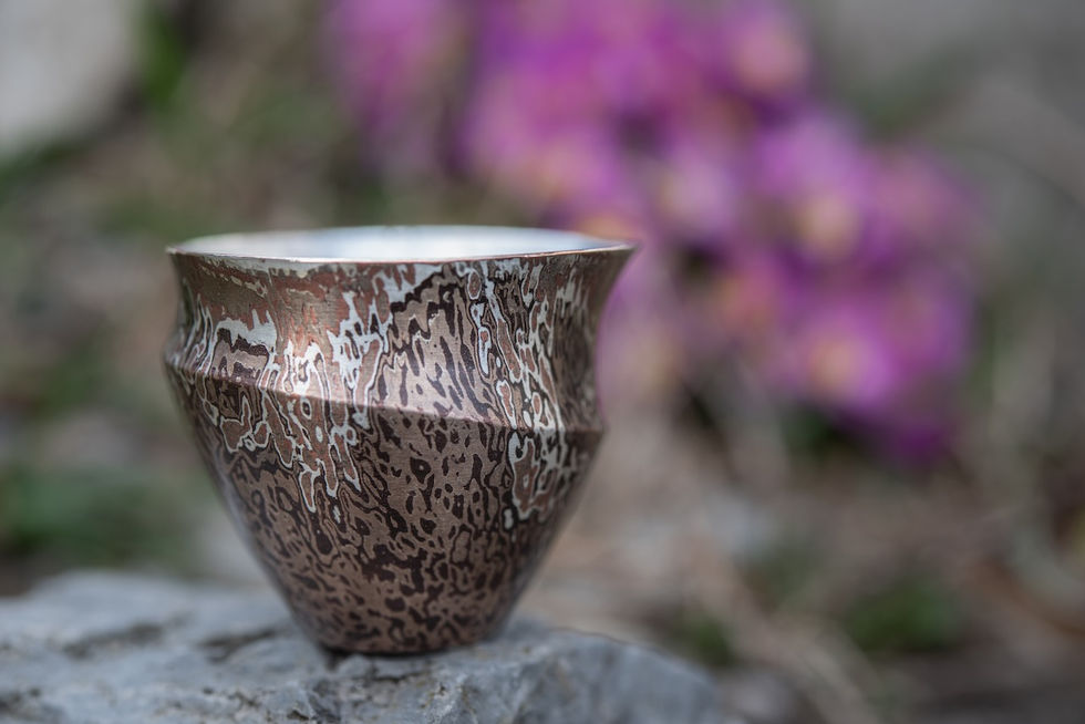 Mokumegane, Silber, Sterling, Kupfer, Shibuichi, Shakudo, handgeschmiedet, Becher, Faustbecher, Dose, Silberschmiedearbeit, Kunsthandwerk, Schmiedekunst