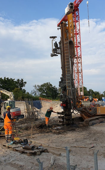 Jähnig GmbH 
Mikropfähle Plessa.jpg