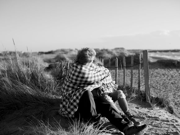 engagement, photoshoot, elopement, couple, photo, rossana novella, photography, lifestyle, outdoors, seaside, black and white,  engaged, sussex, brighton, suffolk, cornwall