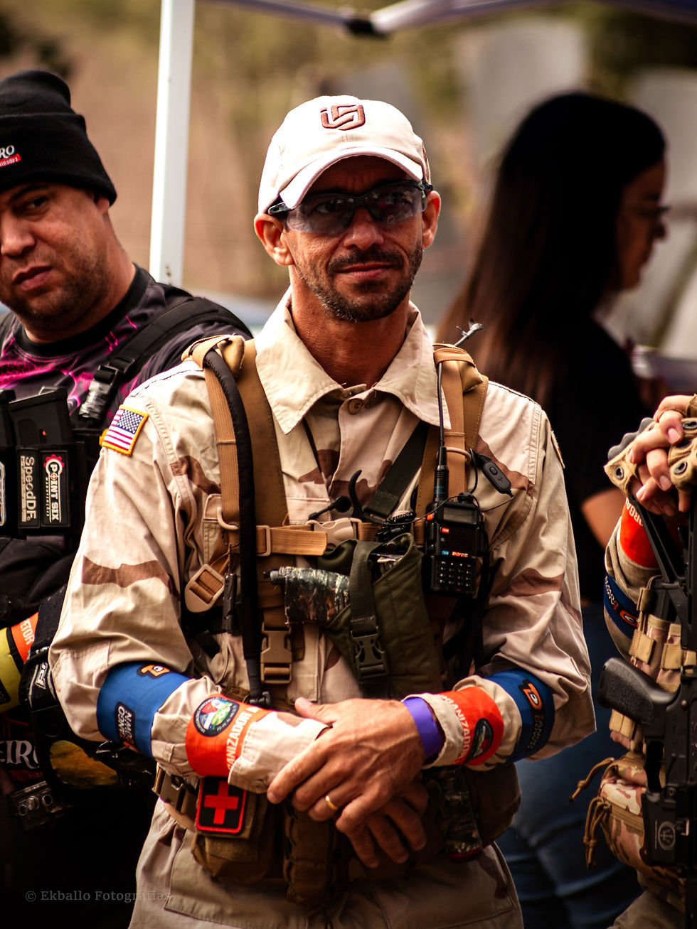 https://www.instagram.com/lobo_sniper/