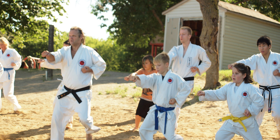 Mixed Class (All belts, 6 and up)