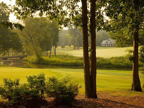 GOLF COURSE LIVING