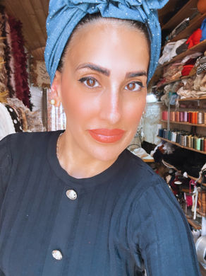 דגם רדי ג׳ינס 👖 כחול כהה וניטים כסף 🥈