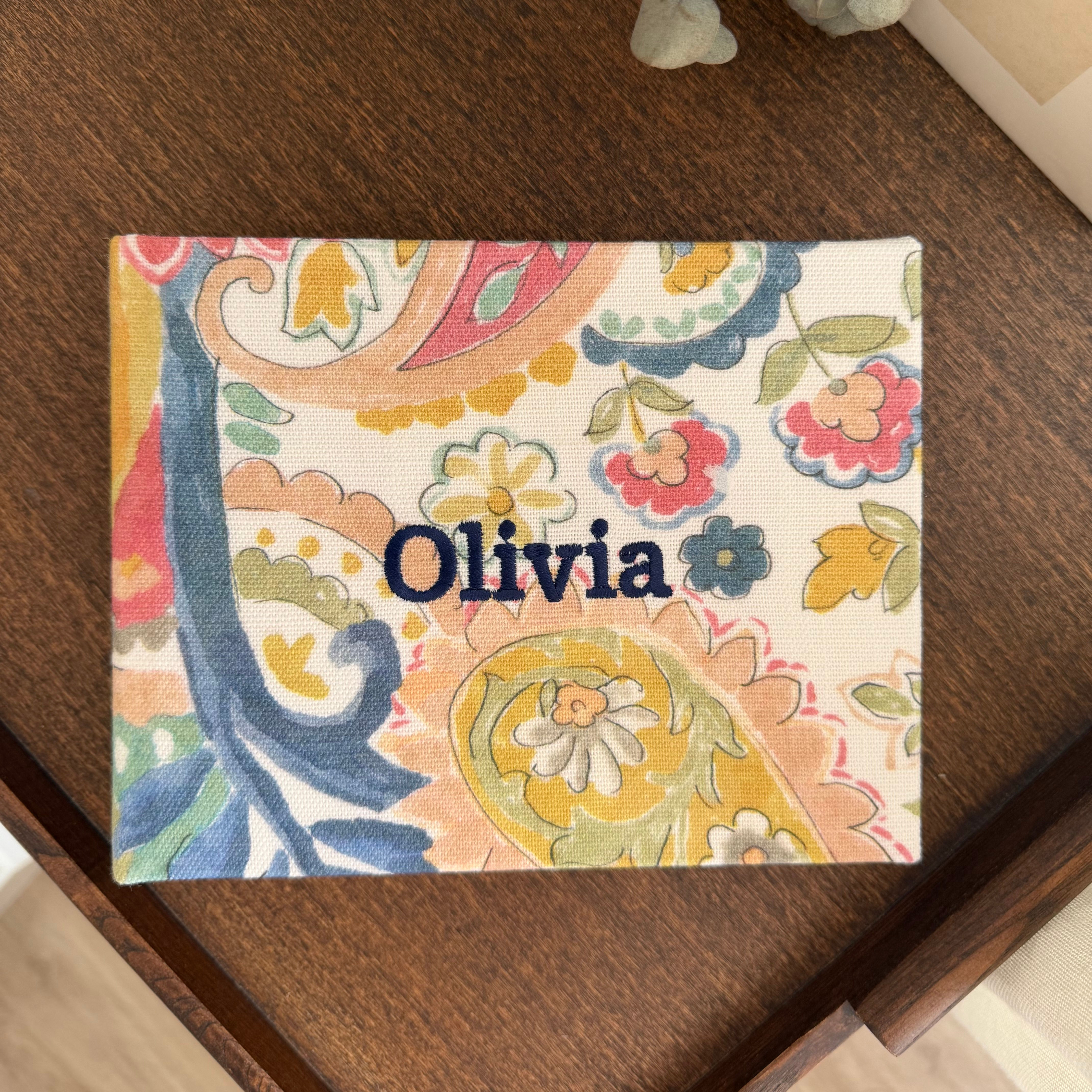 Álbum Pequeño Lino Paisley
