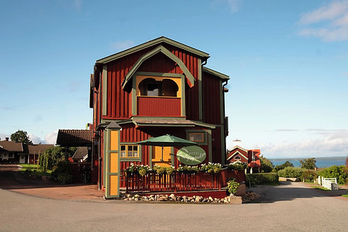 bild lustigsgården.jpeg