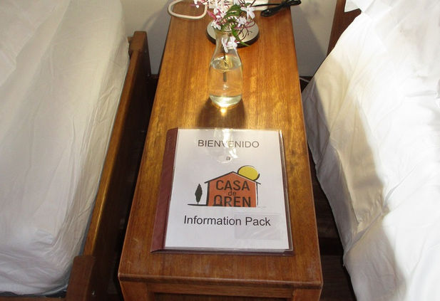 Casa de Oren Bedroom.jpg