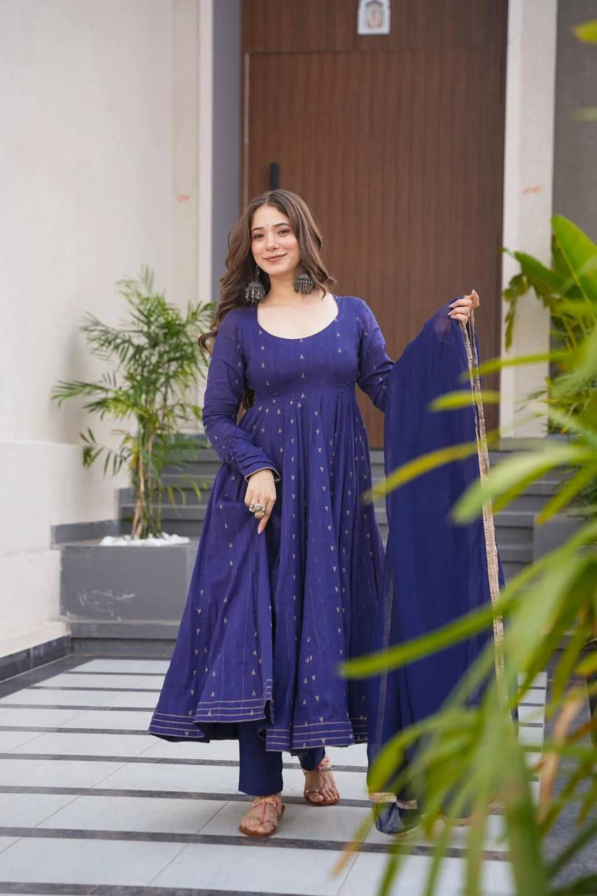 Thumbnail: Stylish Blue Color Foux Gorgette Anarkali Suit Set