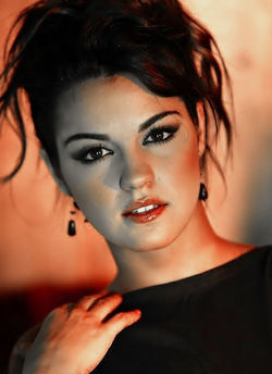 552full-maite-perroni