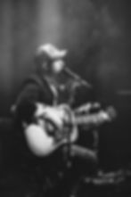 2024-DanielleBosschaart-TimAkkerman-24strings-46-smoke.jpg