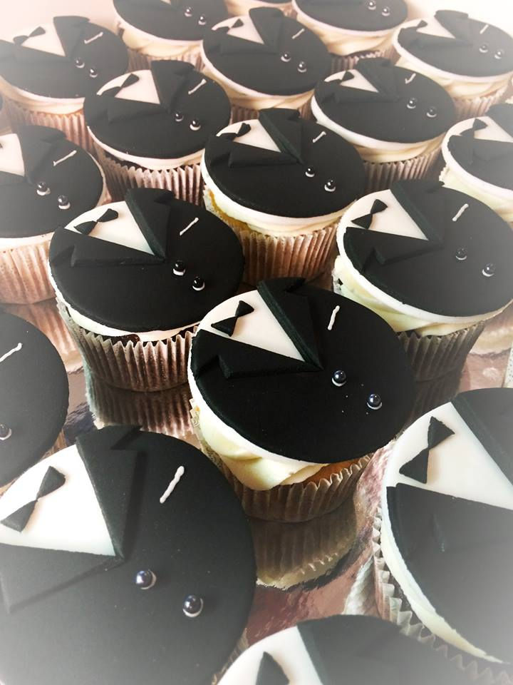 Tuxedo Cupcake Toppers