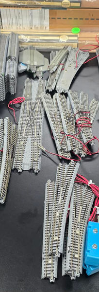 Thumbnail: Kato 20-150 718mm (28 1/4') 15 Curve Track R718-15 Single Piece N Scale Used