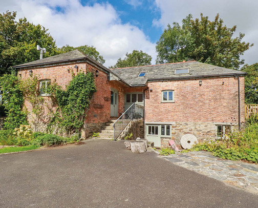 The Old Watermill Holiday Cottage in North Cornwall, near Wadebridge in St Mabyn