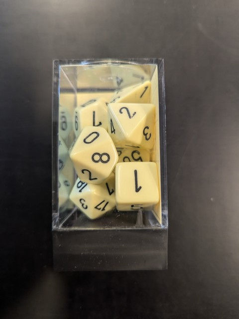DICE POLYHEDRAL 7 DIE SET OPAQUE PASTEL YELLOW