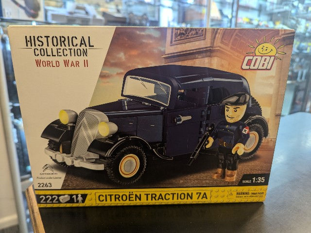 COBI WWII CITROEN TRACTION 7A 222 PIECE