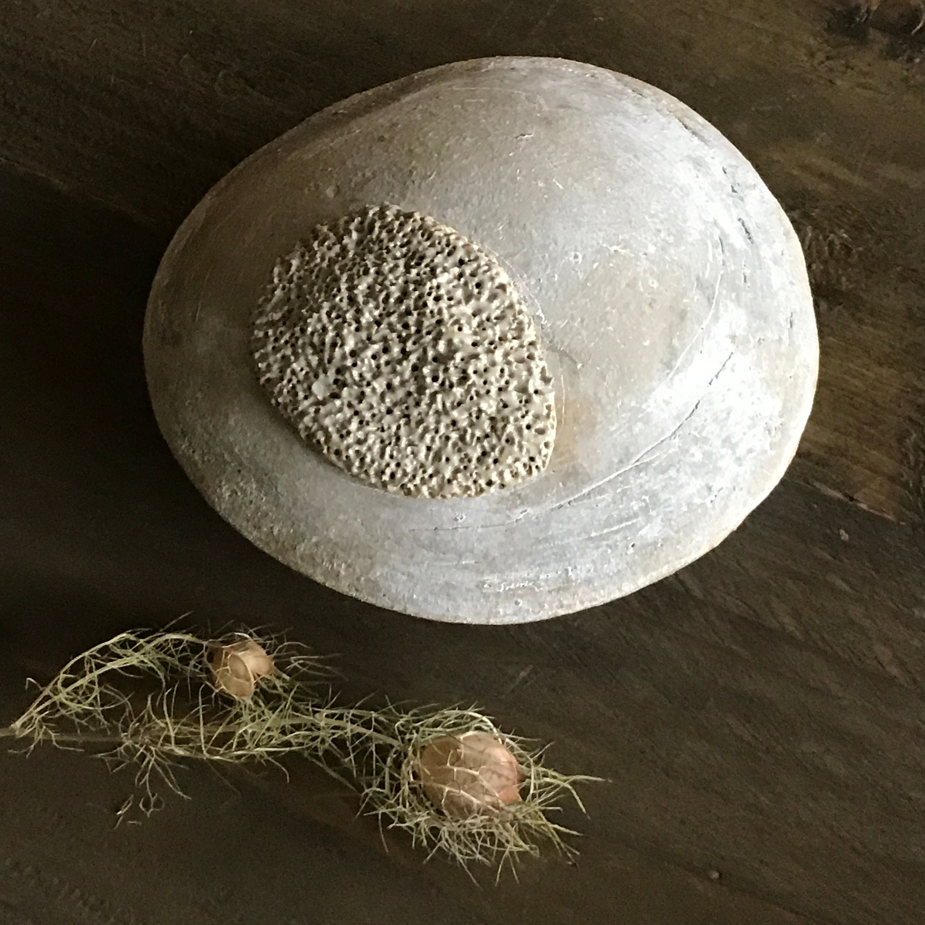 Kleine urne kei vorm (koraal)