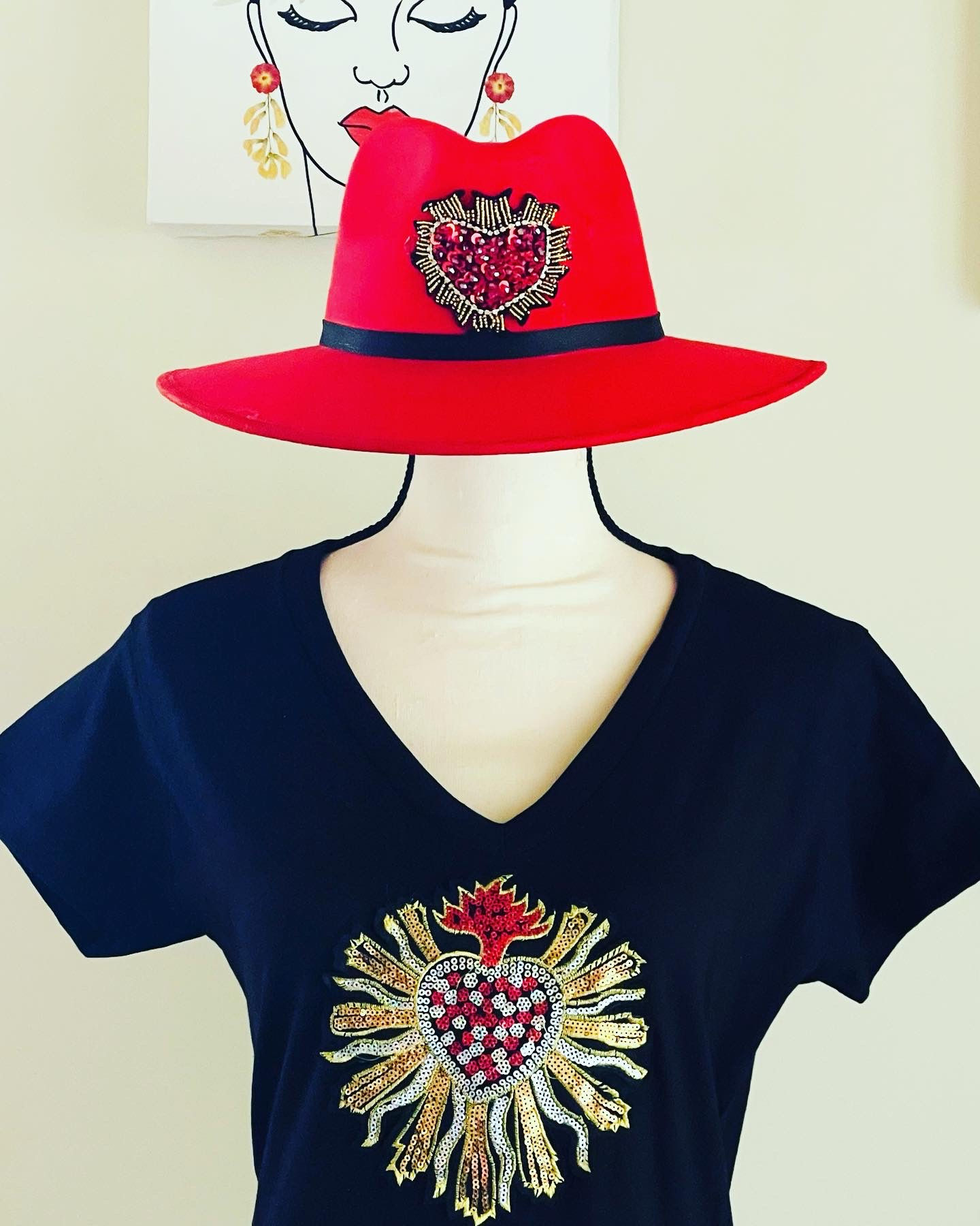 Red hat  with heart ❤️ handmade size M/L