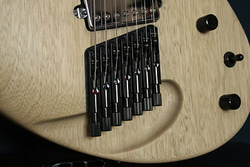 guitar suijin artisan luthier troyes mathieu penet magasin musique nogent provins sezanne bare knuckles pickups ABM bridge korina corina wood bois romilly sur seine violon basse alto reparation restauration