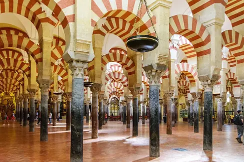 Mezquita-de-Cordoba.webp