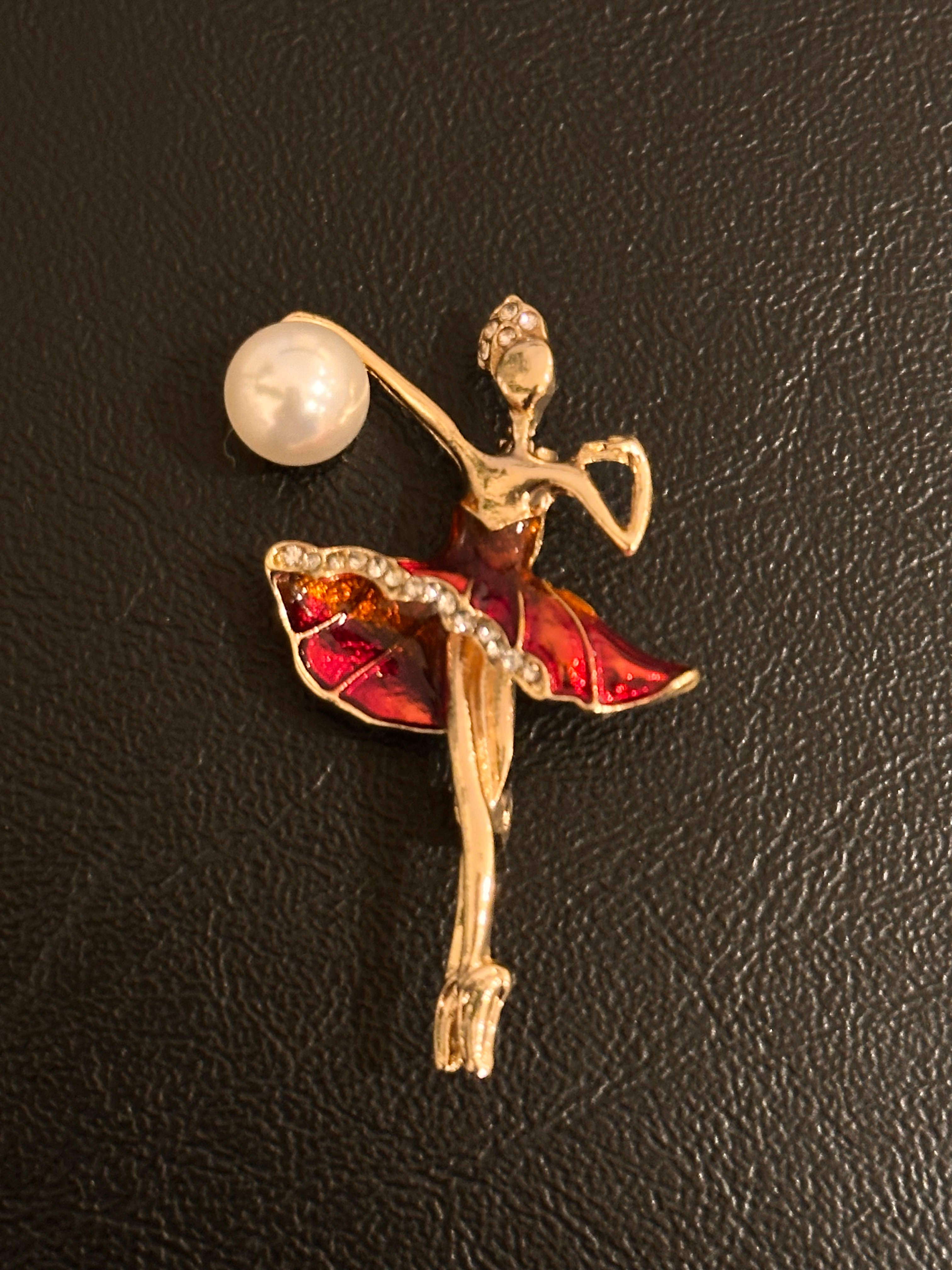 Pearl Ballerina in Red