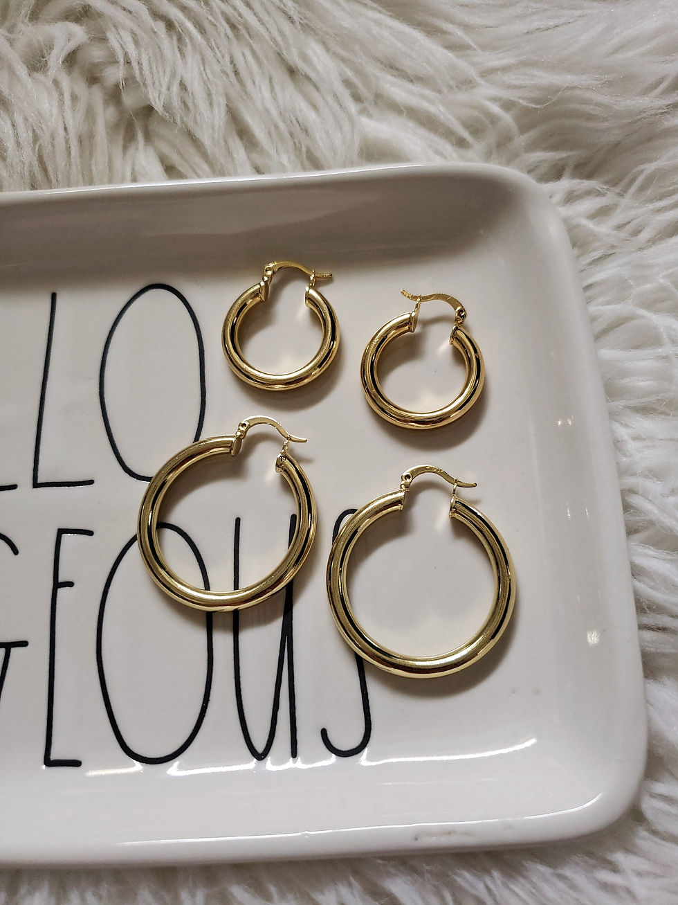 Thumbnail: Sasha Hoops. Gold Chunky Hoops