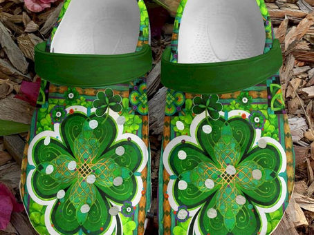 Find - Irish My Home Blood Crocs Clog Shoes