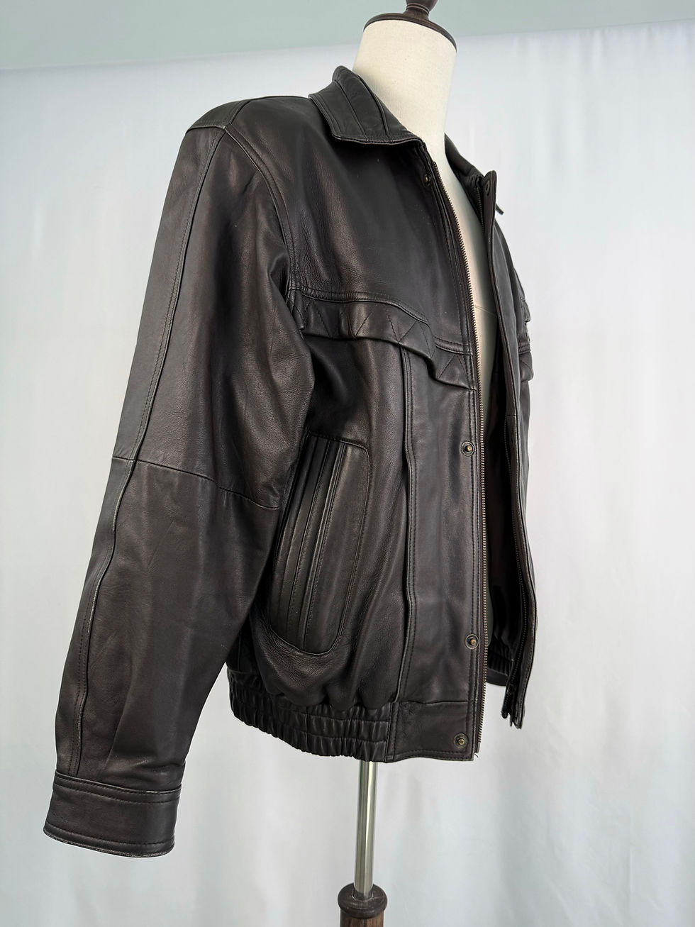 Vintage Genuine Leather Bomber Jacket