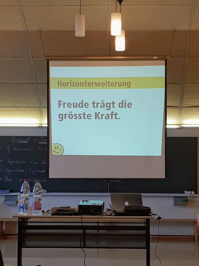 Freude trägt...