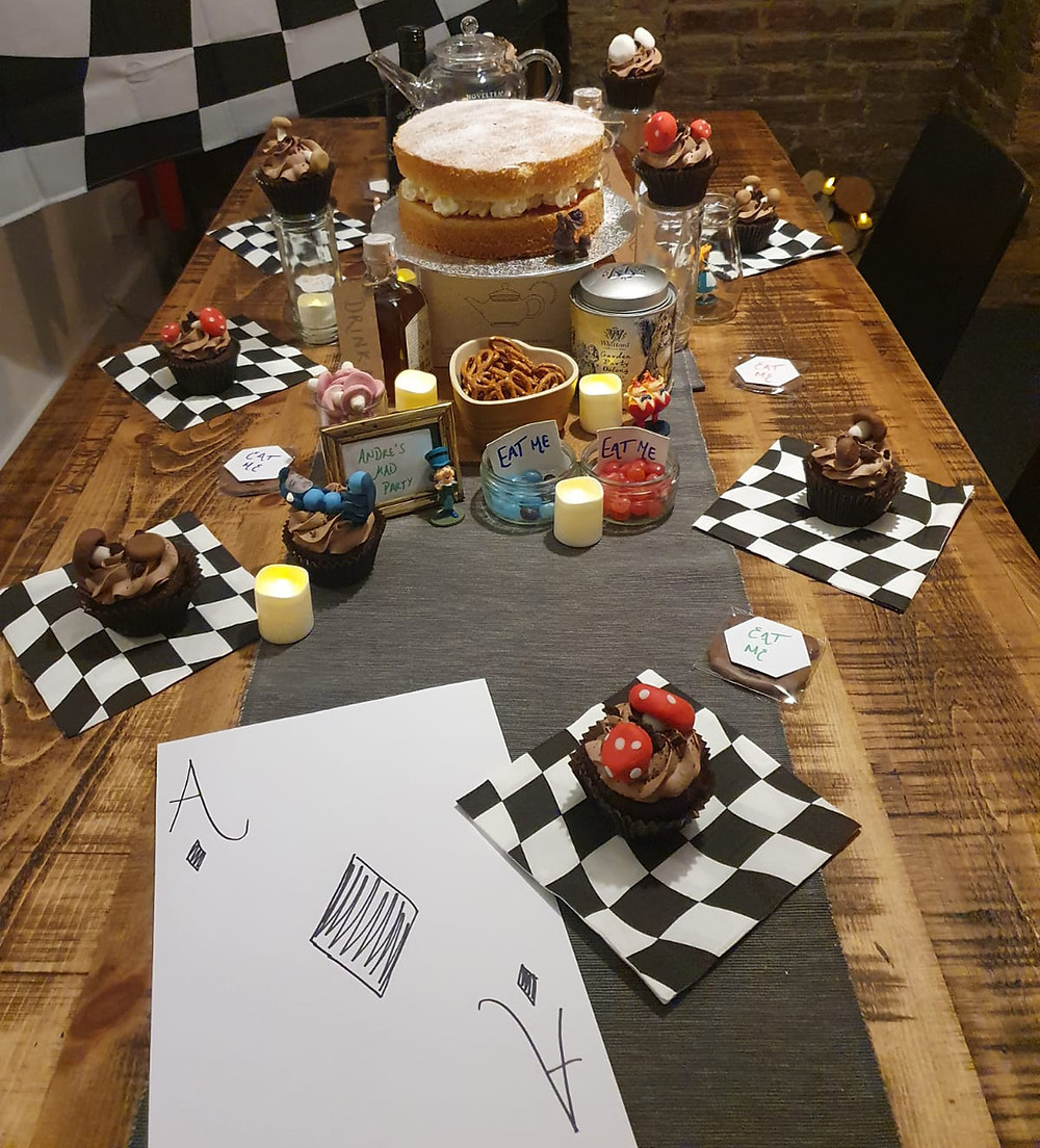 An 'Alice in Wonderland' themed dinner party. Pictures by: Lauren Harley