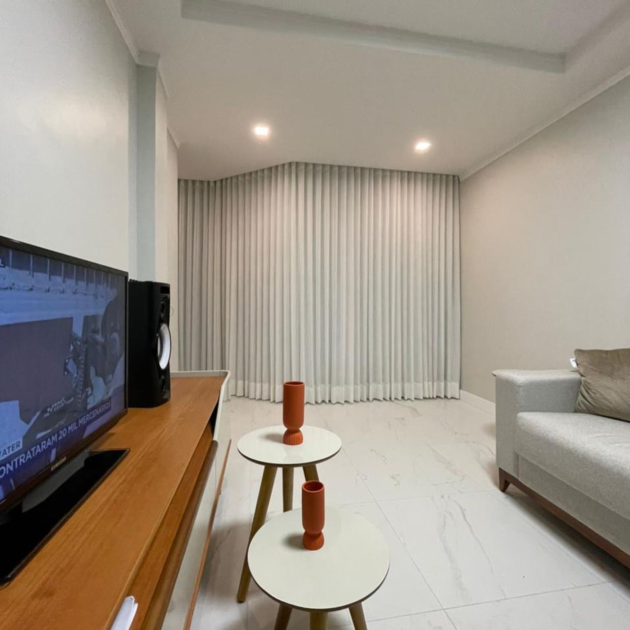 Projeto de cortina planejada sob medida Finesse Decor 6