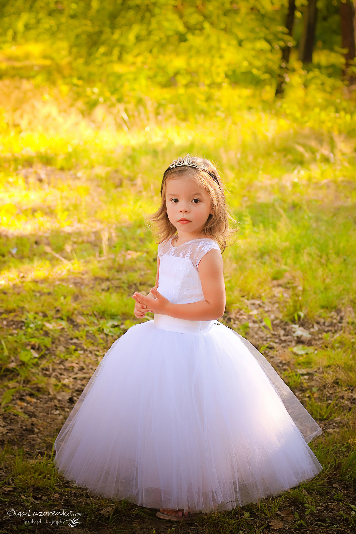 Белоснежное платье на девочку 2- 4года