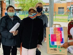 CLUB DE LIBROS DE VERANO PARA CHICAS DE DURHAM DE StrongHER TogetHER (Y la autora que nos regaló su fin de semana)