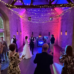 Wedding DJ Ollie Clarke at Lapstone Barns