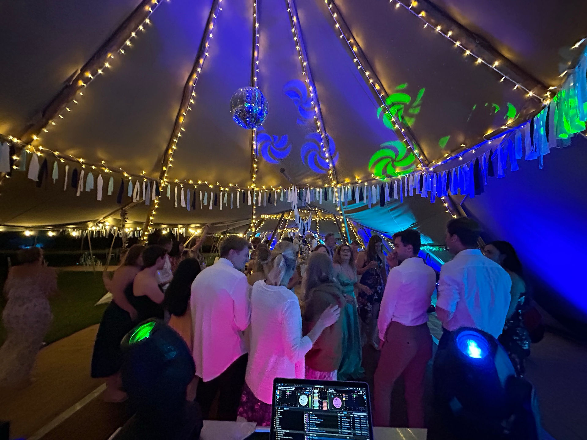 Alcott Weddings Venue  DJ Ollie Clarke