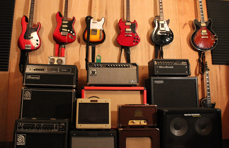 GuitarsAmps.jpg