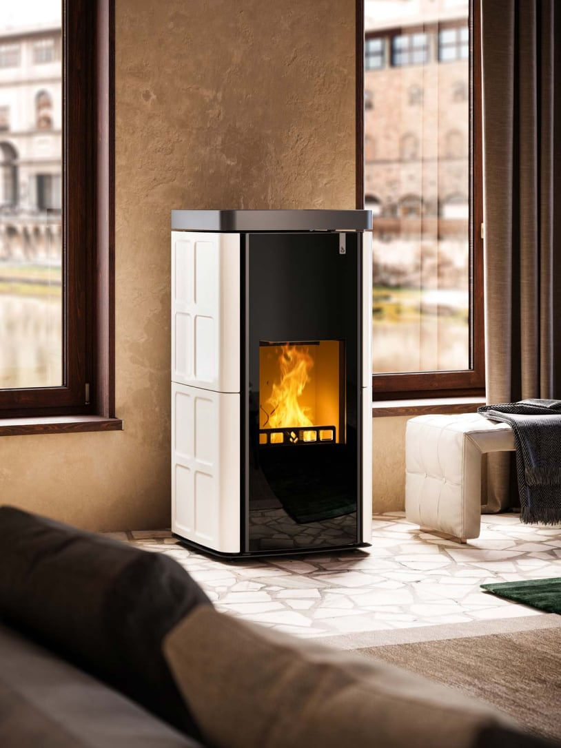 SOFT Stufa a pellet Idro o Hybrid da 14 a 26 Kw Girolami