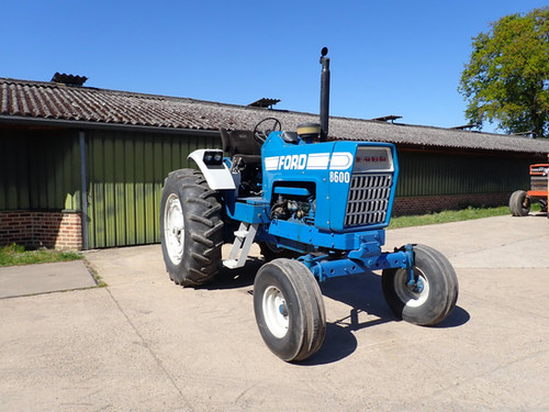 Ford 8600 Turbo open station 1974 | happyoldiron
