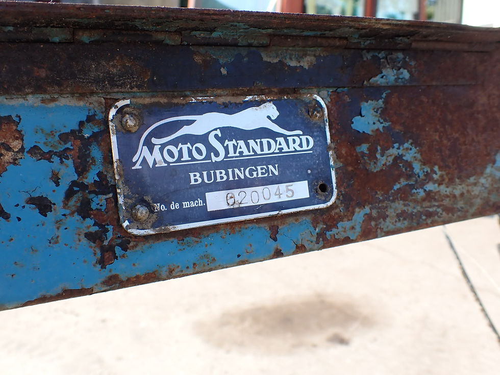 Miniaturbild: Motostandard Gutbrod self propelled Sicklebar Mower on steel wheels