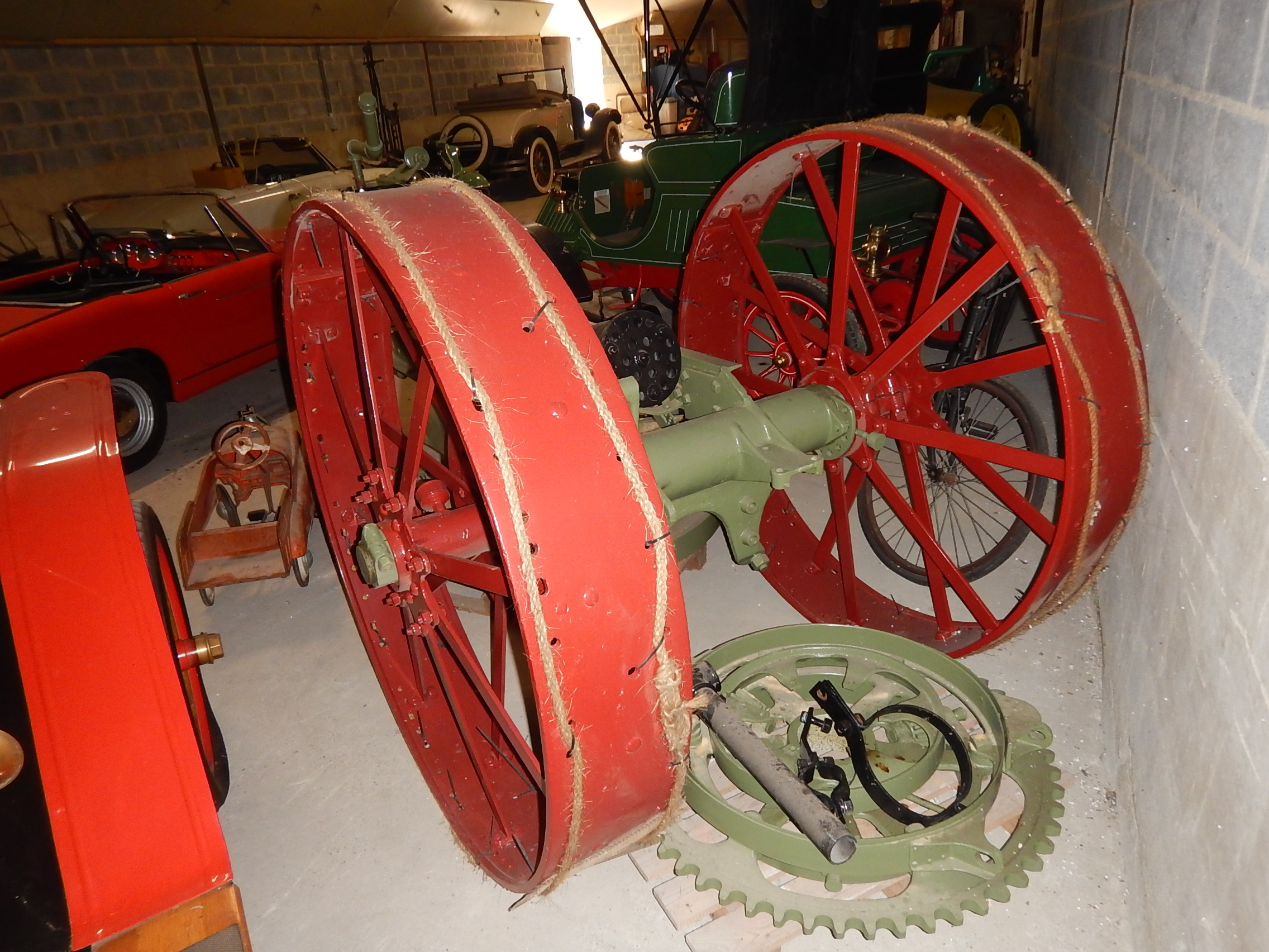 1916 IH Mogul 8-16