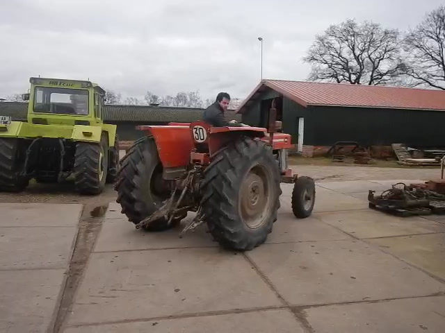 Thumbnail: Massey Ferguson MF1095 Six-cylinder 1972