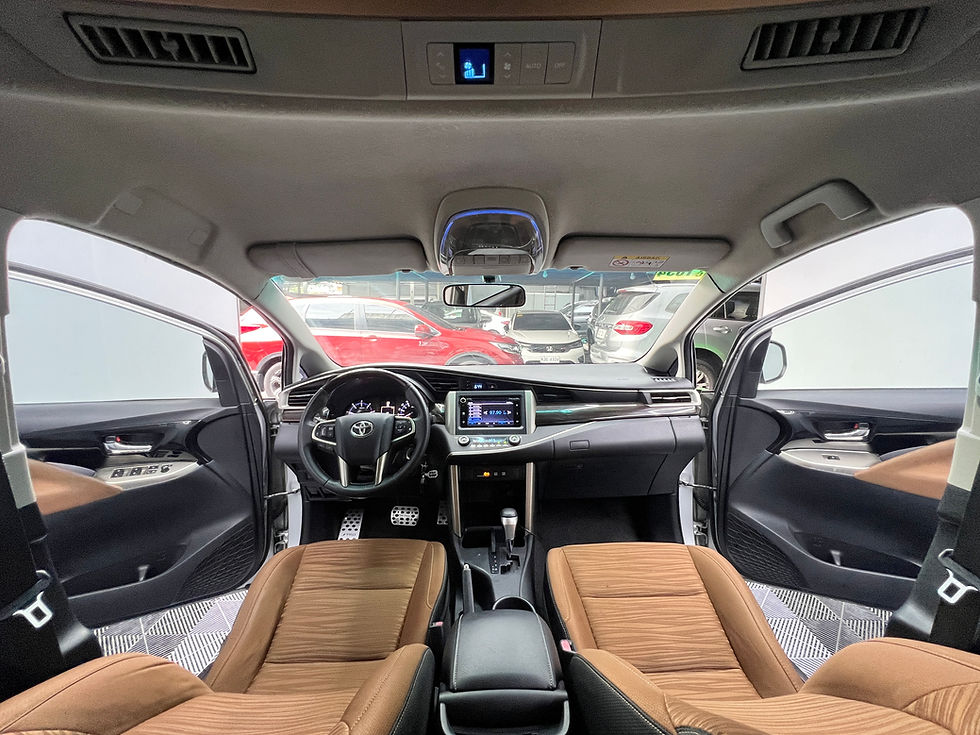 Thumbnail: 2016 TOYOTA INNOVA 2.8 G A/T DIESEL 7-SEATER LOW MILEAGE • FIRST OWNER • FRESH C