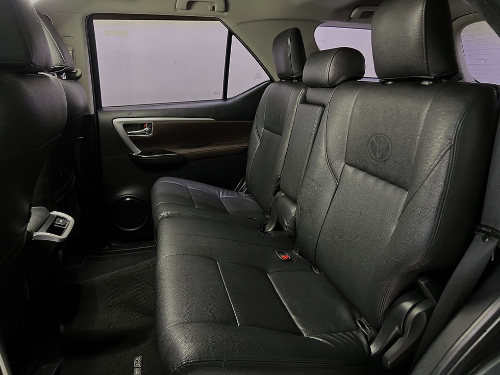 Thumbnail: 2019 TOYOTA FORTUNER 2.4 G A/T AUTOMATIC DIESEL FRESH UNIT INSIDE AND OUT! FLAWL